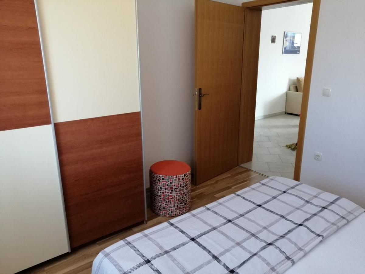 Apartments Ruzmarin Vrsi Luaran gambar