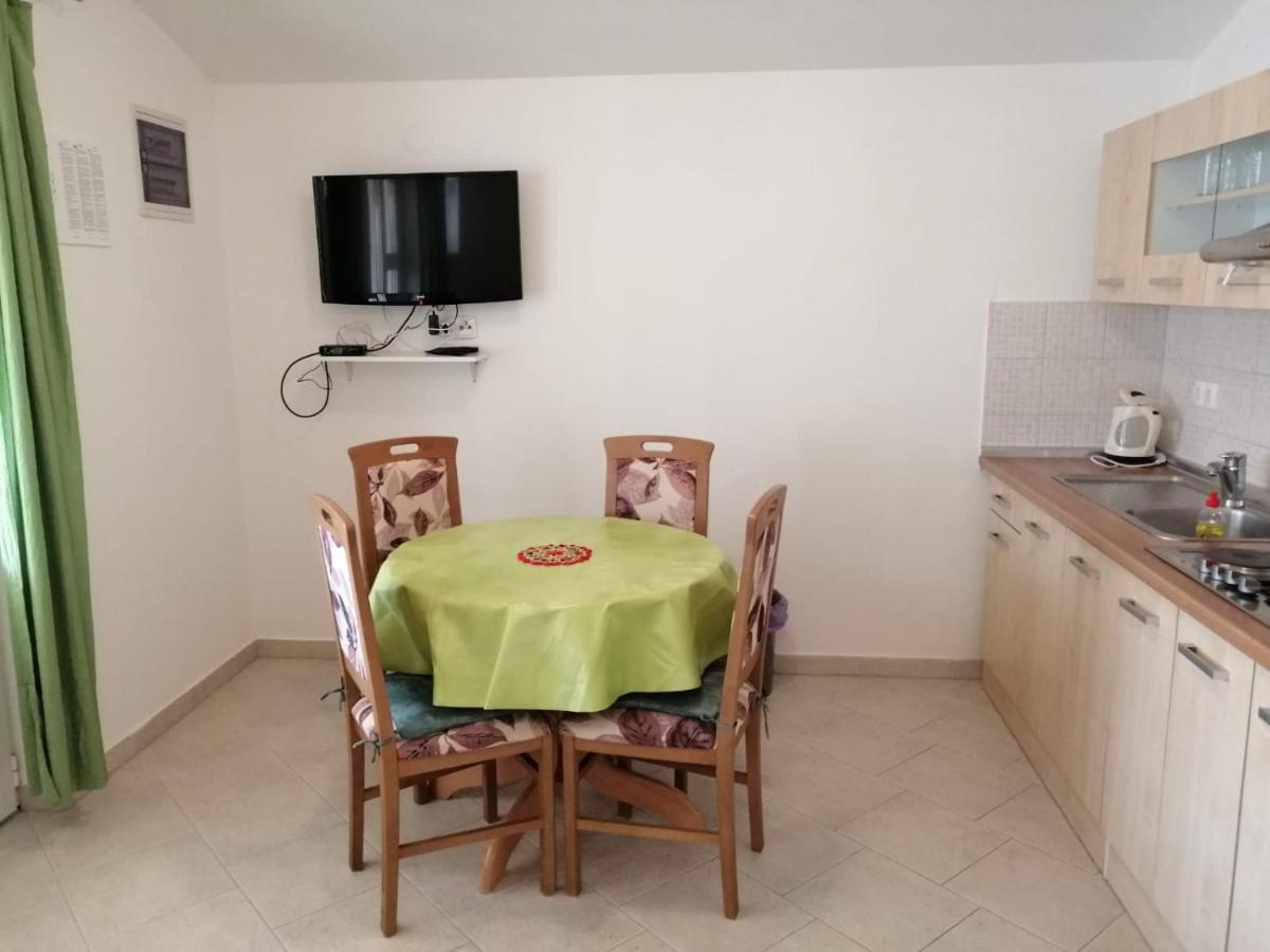 Apartments Ruzmarin Vrsi Luaran gambar