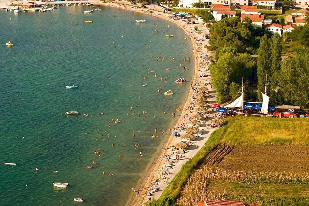 Apartments Ruzmarin Vrsi Luaran gambar