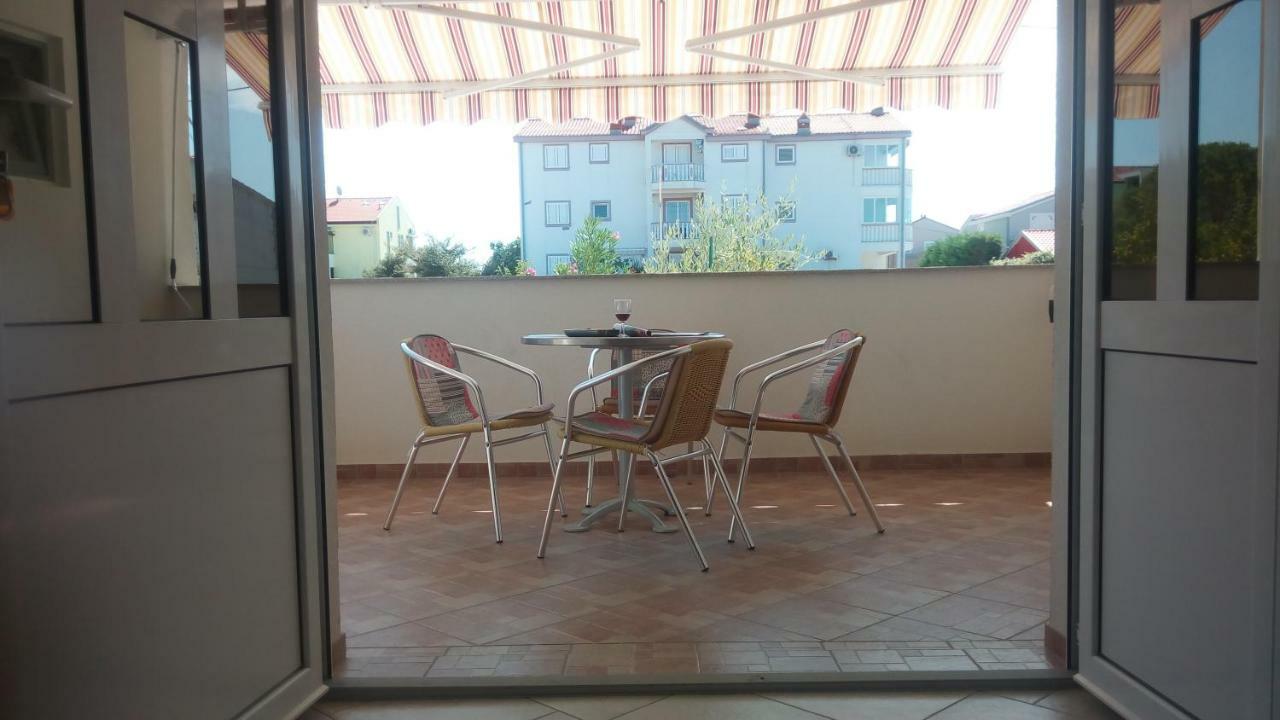 Apartments Ruzmarin Vrsi Luaran gambar