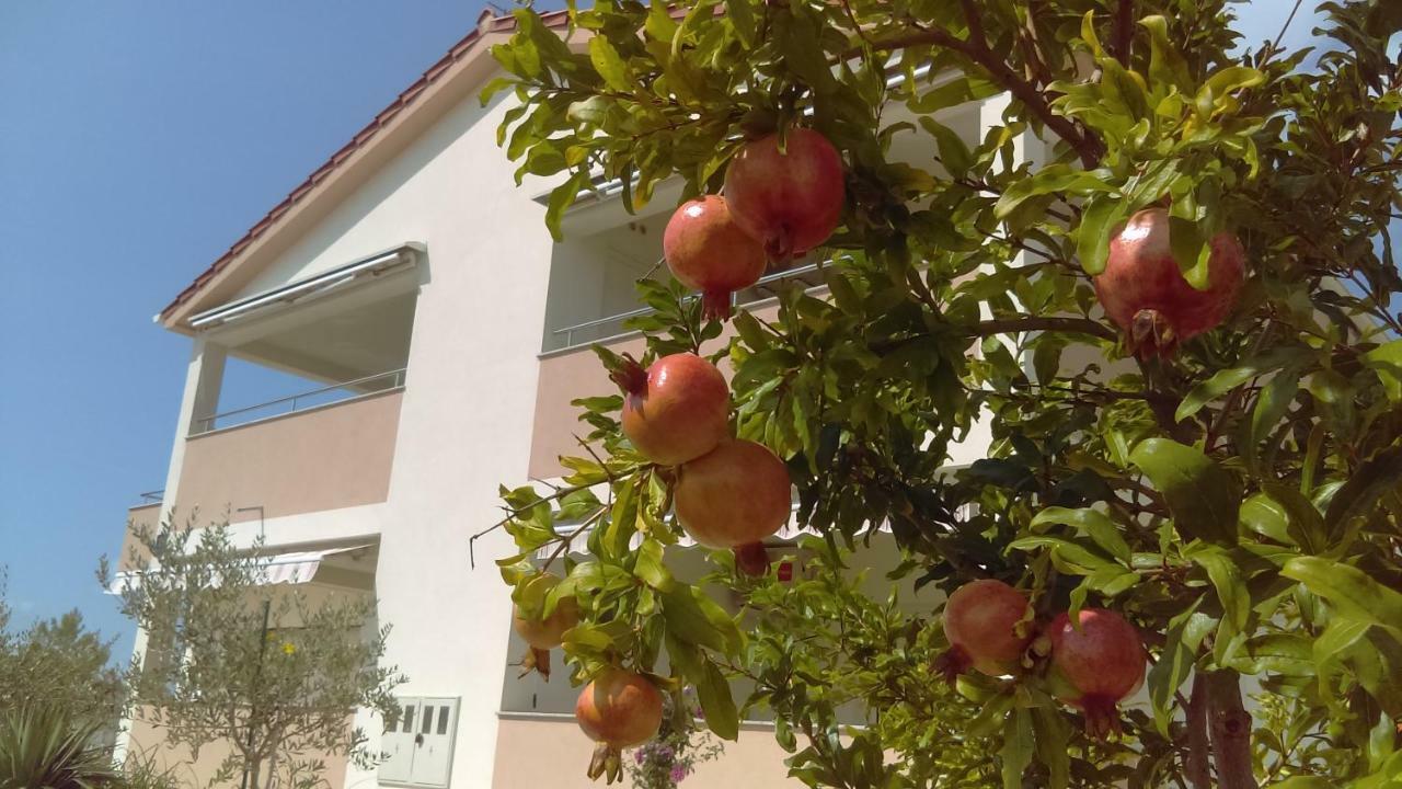 Apartments Ruzmarin Vrsi Luaran gambar
