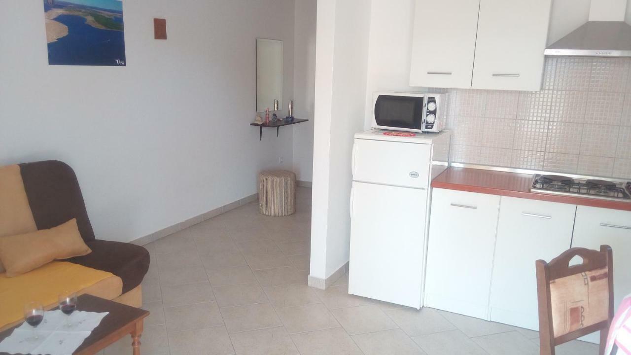 Apartments Ruzmarin Vrsi Luaran gambar