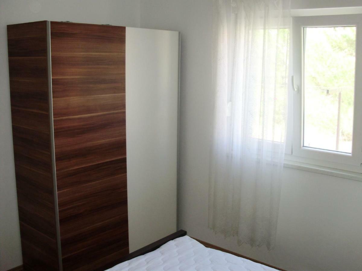 Apartments Ruzmarin Vrsi Luaran gambar