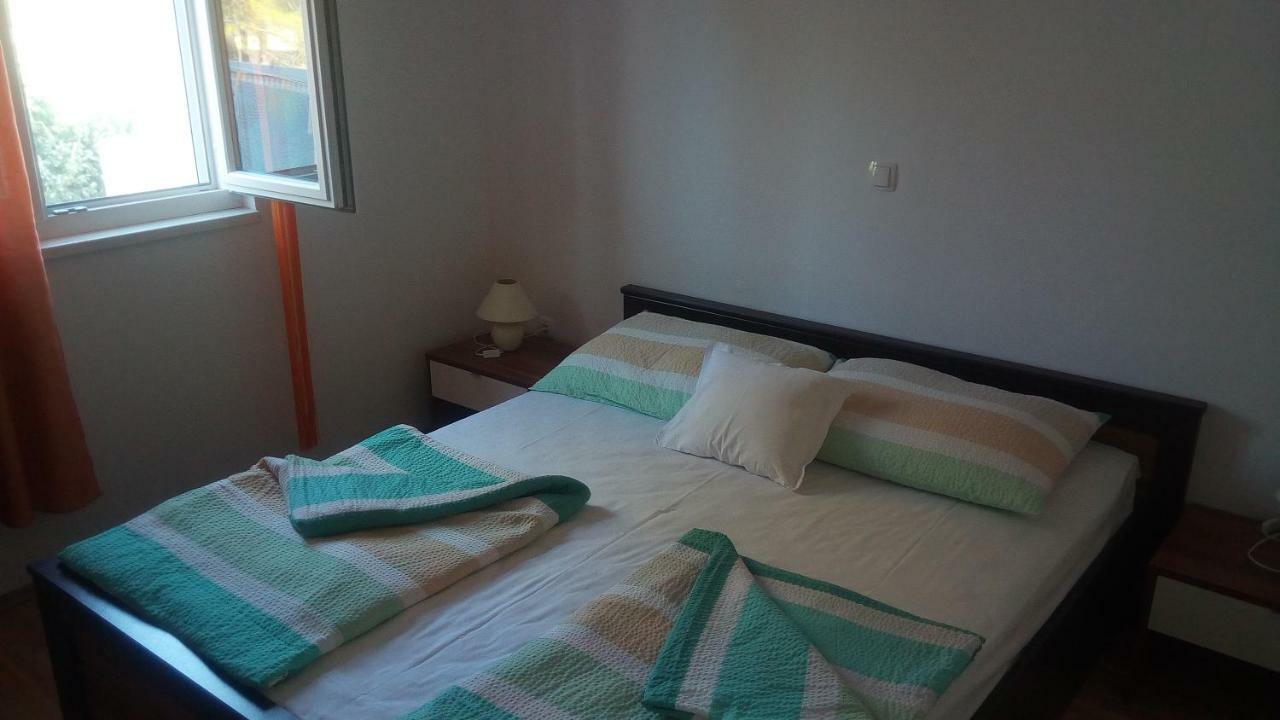Apartments Ruzmarin Vrsi Luaran gambar