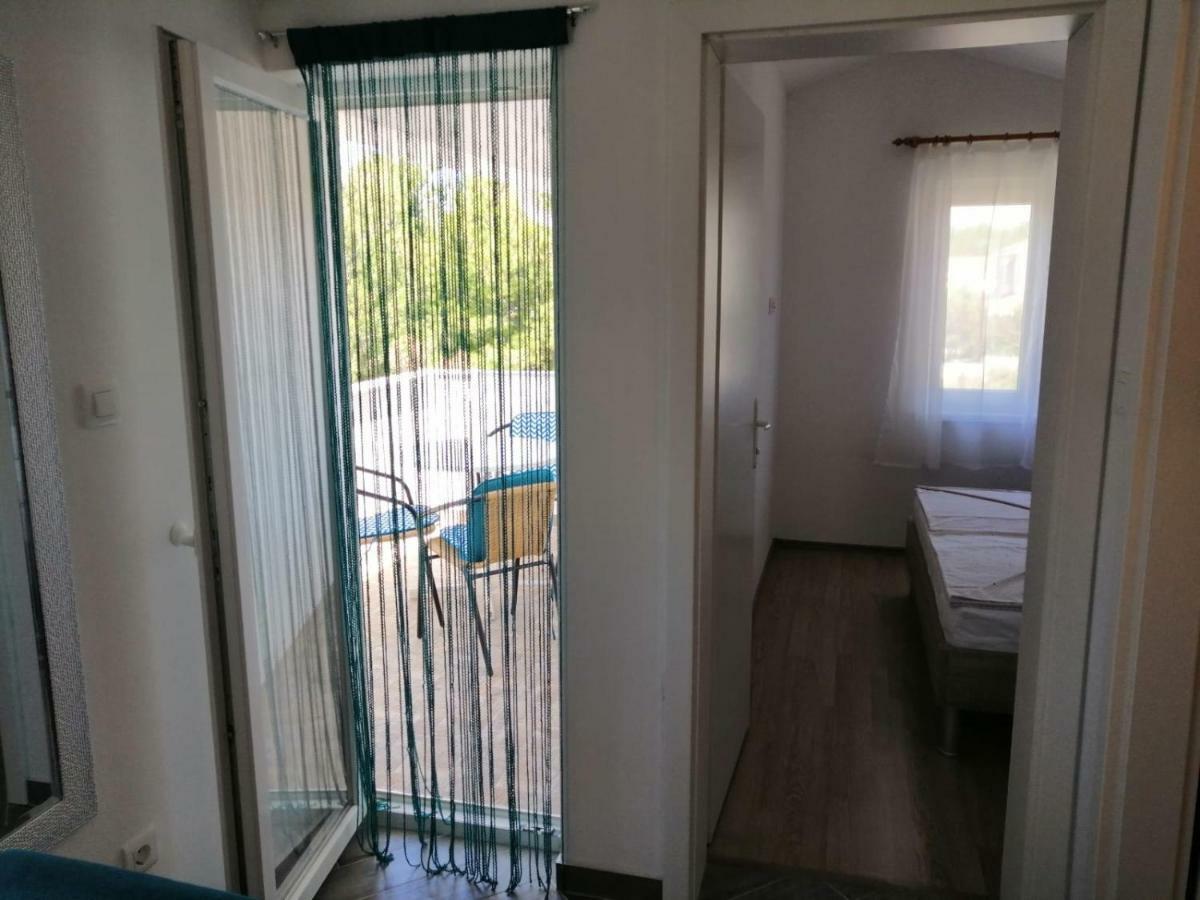 Apartments Ruzmarin Vrsi Luaran gambar
